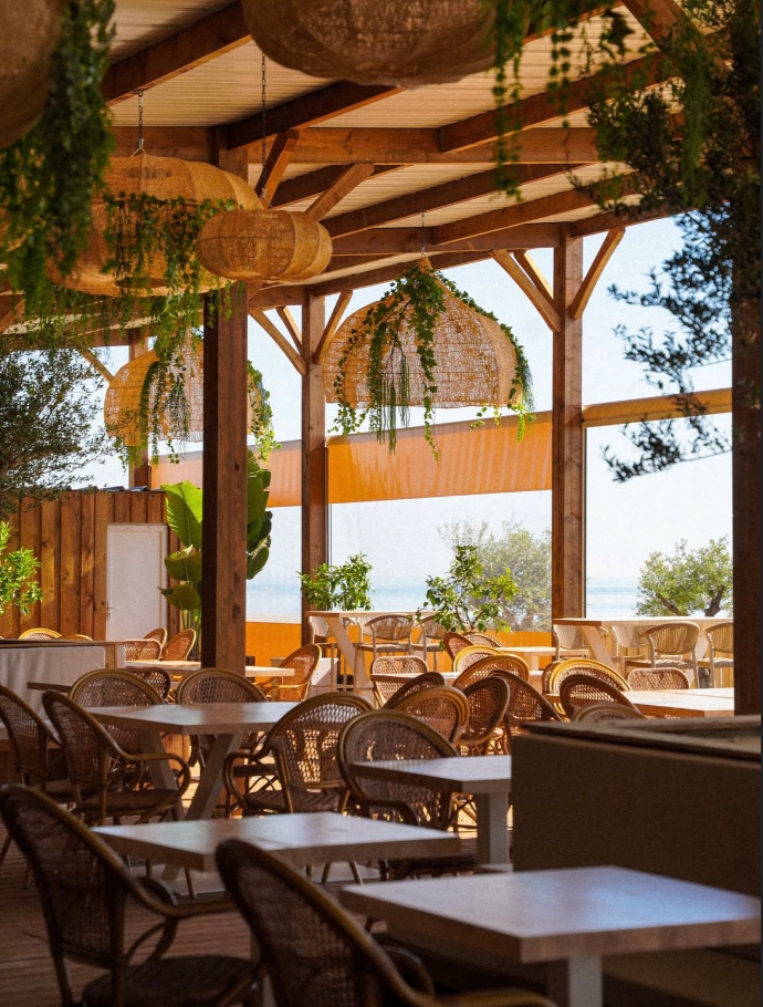 Décoration bord de mer beach club 
