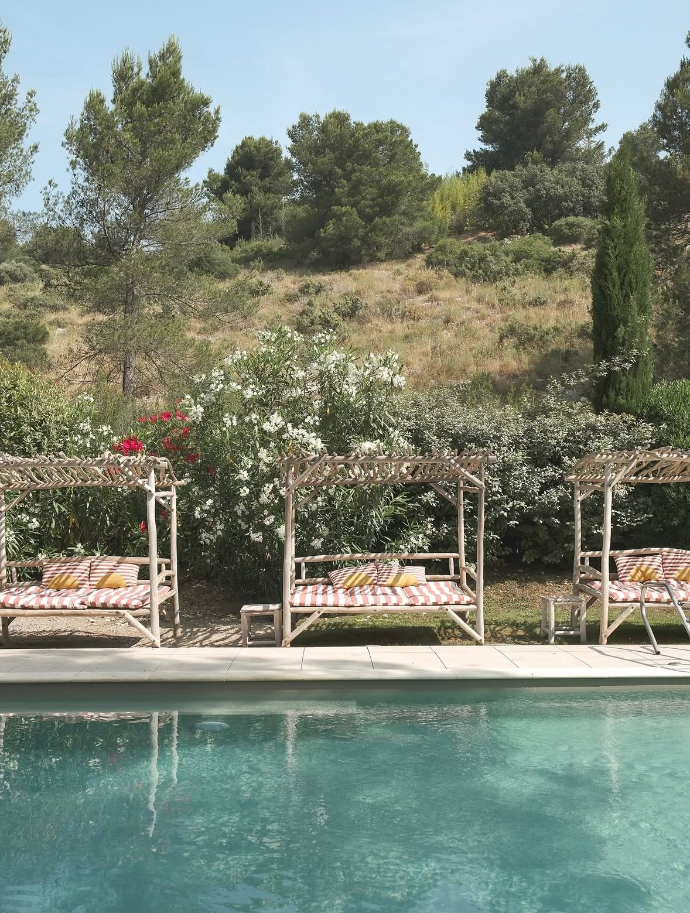 Mobilier outdoor lounge piscine restaurant 