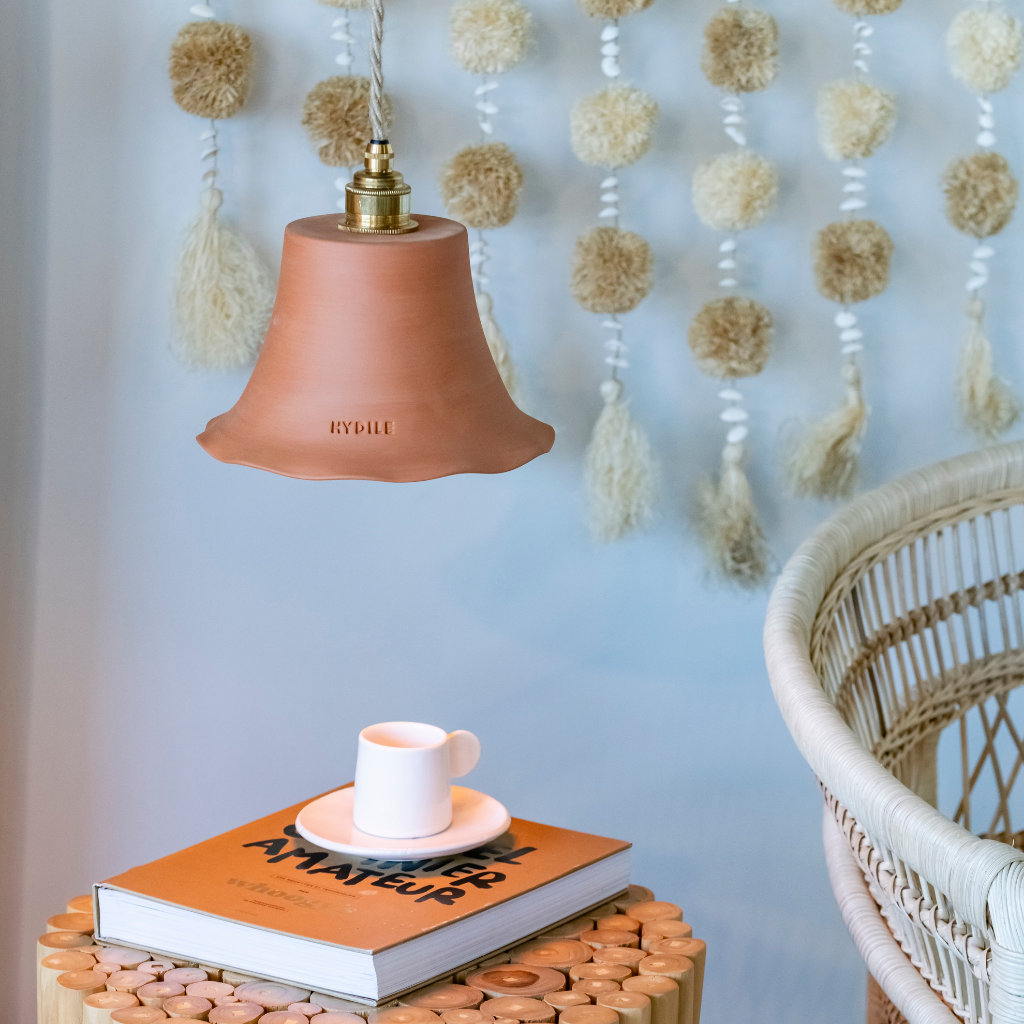 ELODIE - Suspension dentelée en terre cuite ocre  D21cm H15cm