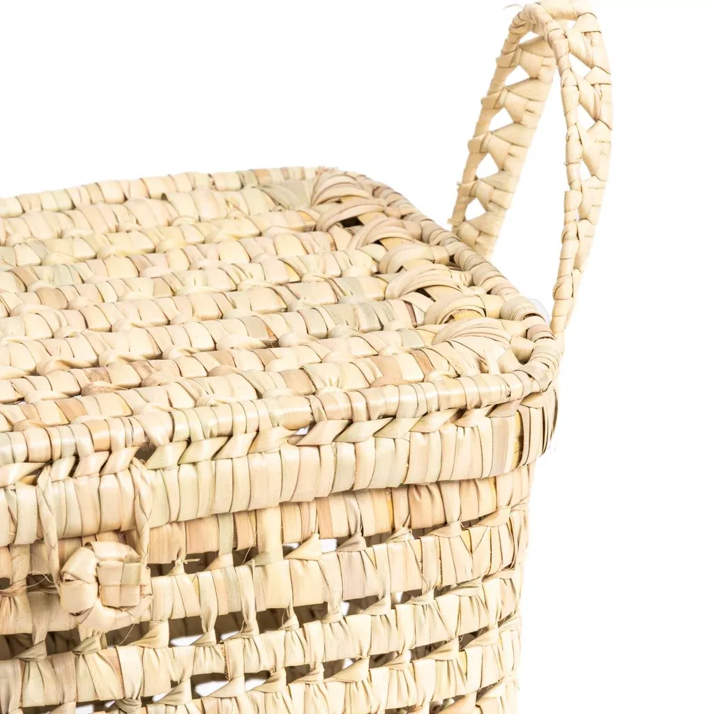 pilou-malle-en-feuille-de-palmier (1).webp