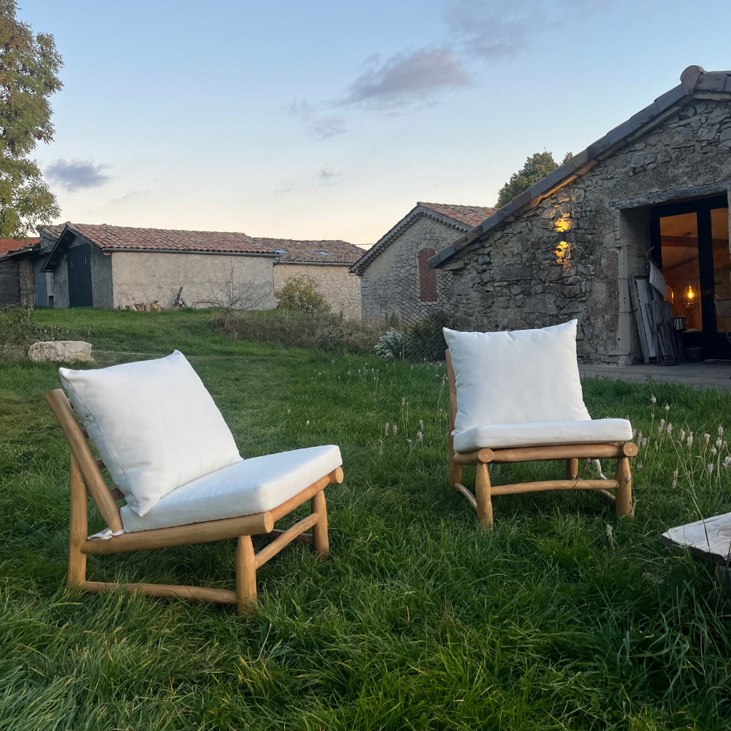 YAGO - Fauteuil en teck avec coussin outdoor  L70cml79cmH70cm