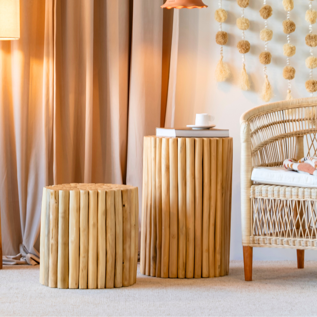 JATI - Guéridon haut en branche de teck