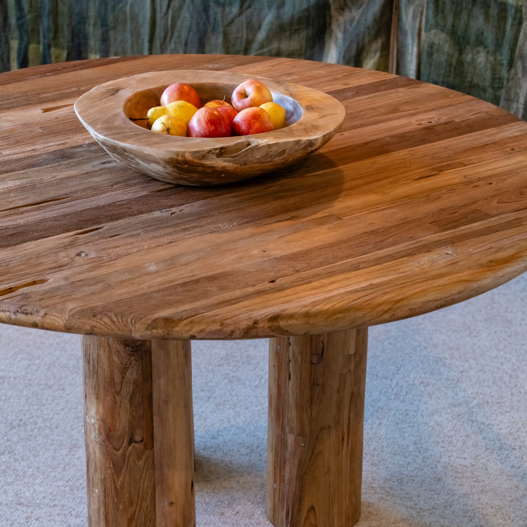 RONNY - Table ronde avec pieds en teck recyclé