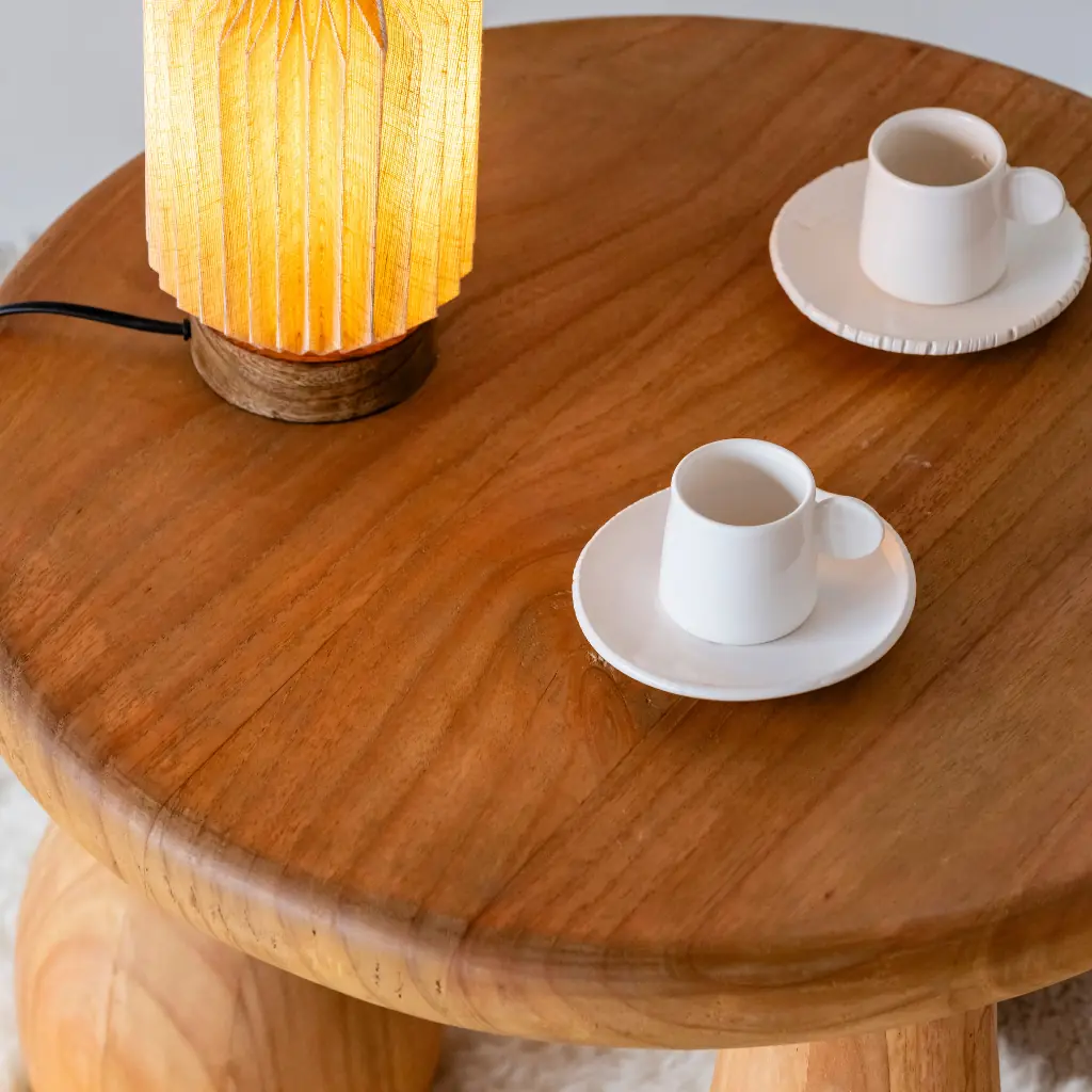 SUZIE - Table basse en bois de mindi