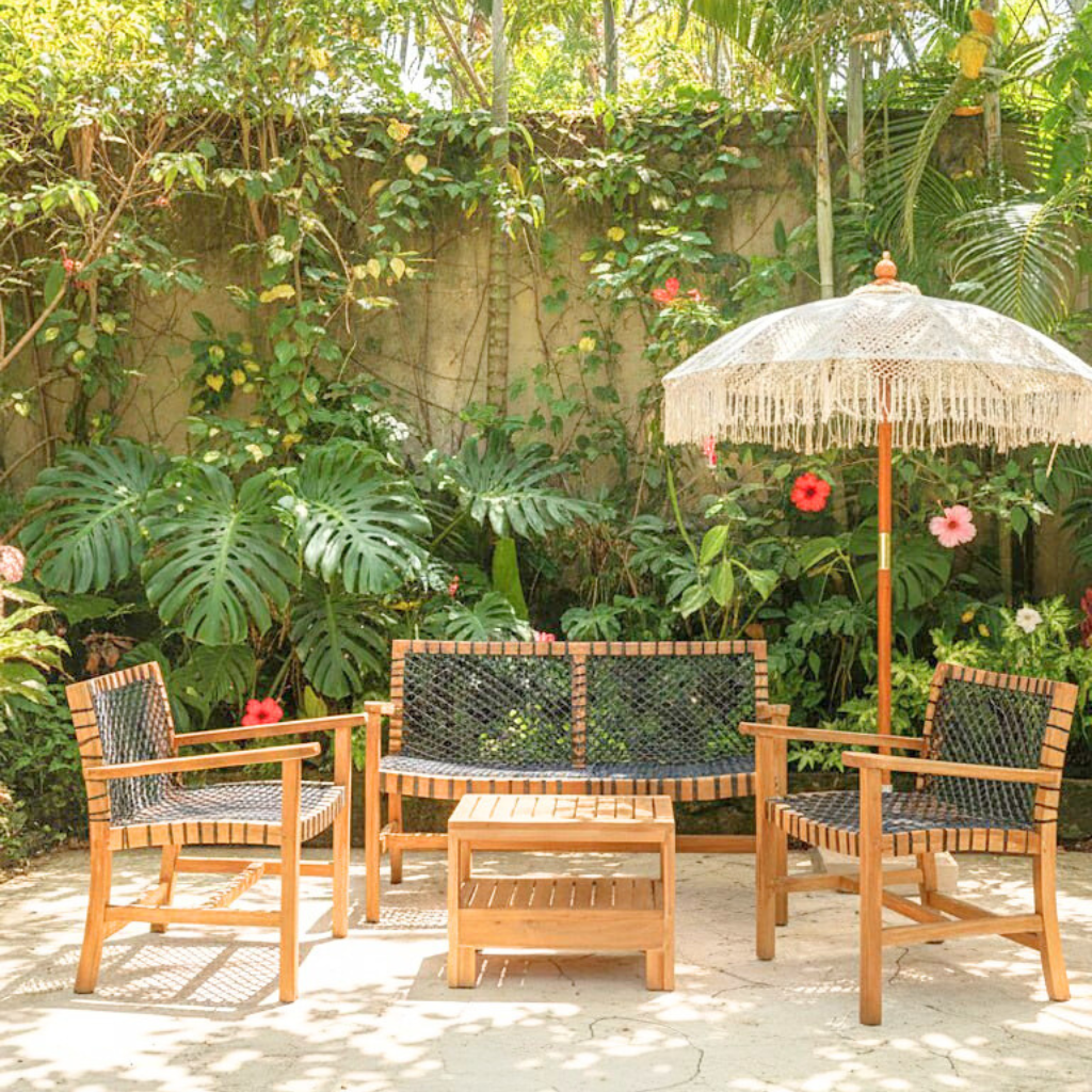 ALOHA - Parasol blanc macramé avec socle