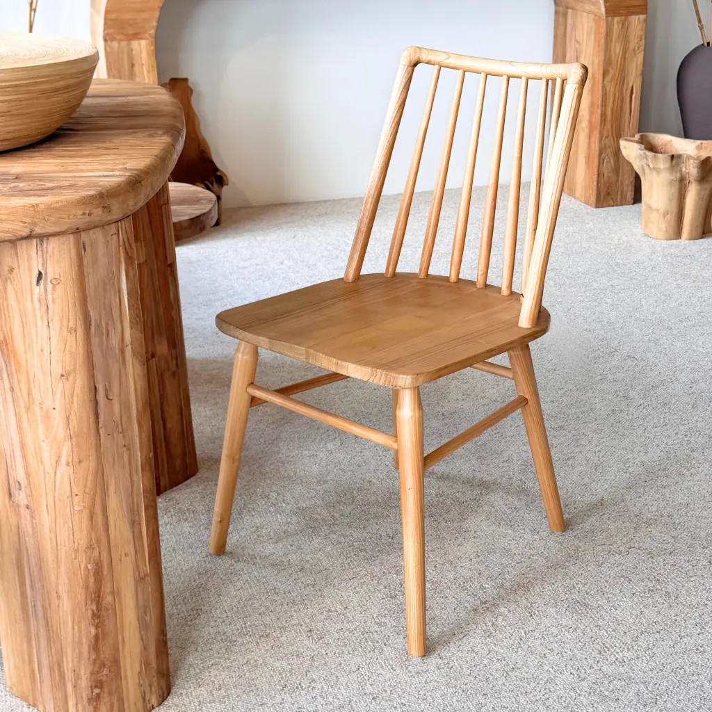 LISE - Chaise en bois de sungkai