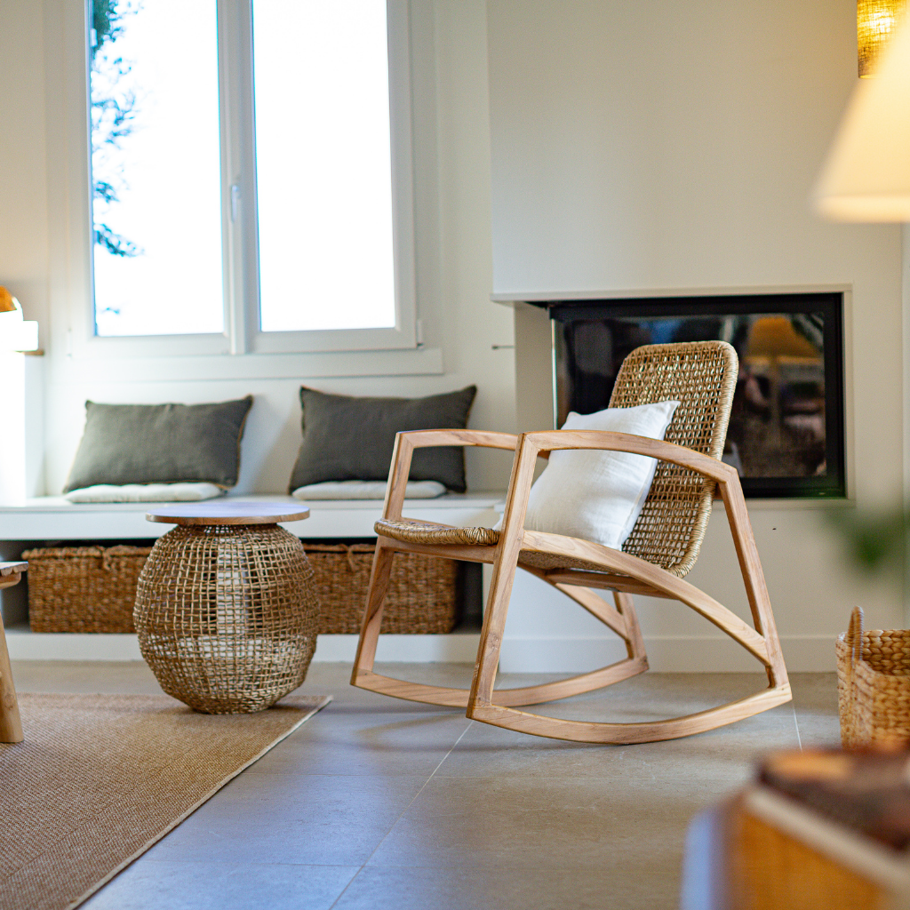 ANNA - Rocking chair en teck et corde synthétique L61*l75*H75