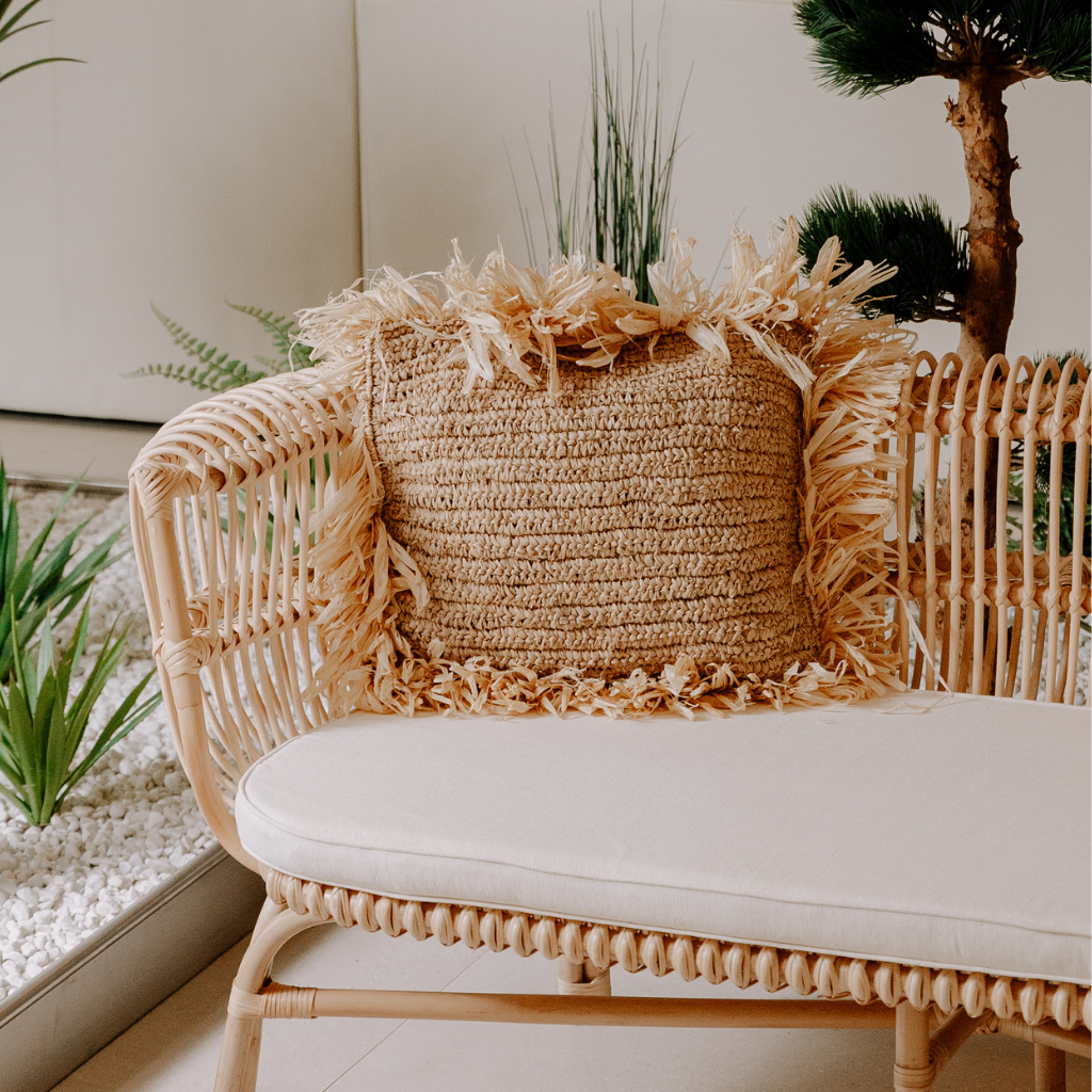 [3760428961495] JORDI - Coussin en raphia tressé couleur naturelle