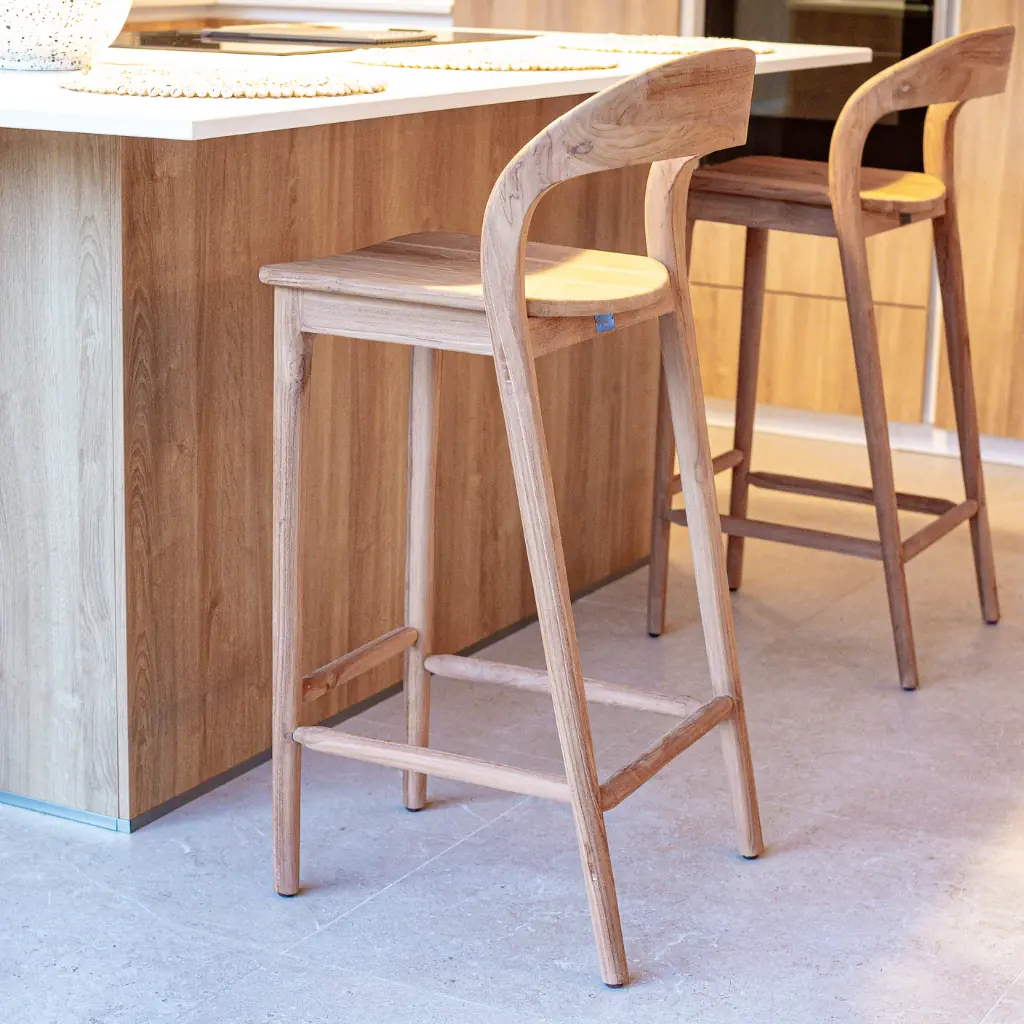 [3760428961846] LUCIE - Chaise de bar en teck recyclé