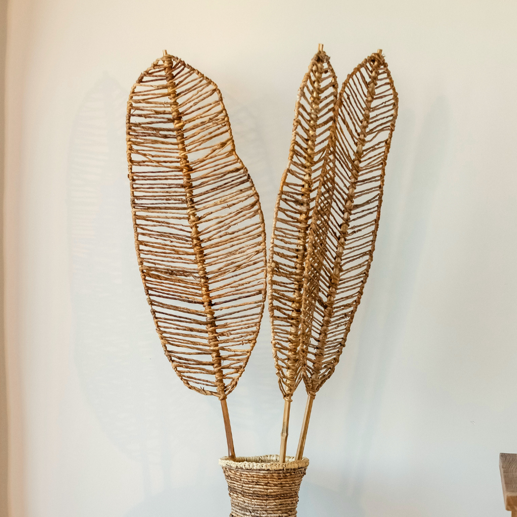 FOLIA - Feuille tressée de bananier et tige en bambou