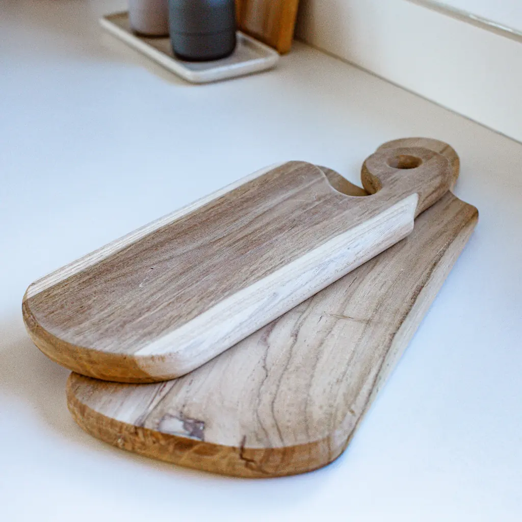 FINN - Planche à découper en teck M