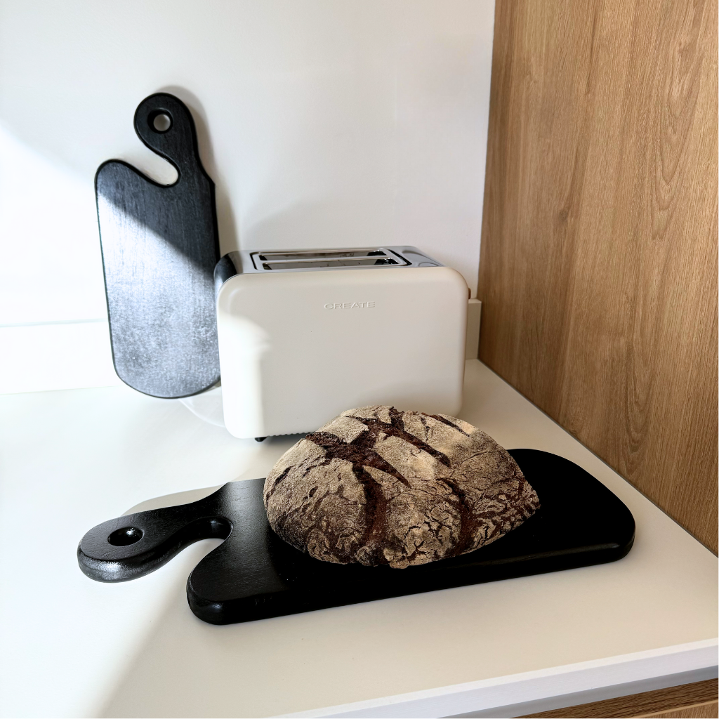 [3760428960962] FINNO - Planche à découper noir en teck S