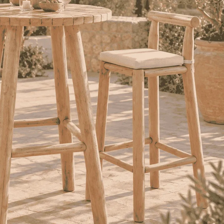 GABY - Chaise haute en bois de teck avec coussin pour extérieur